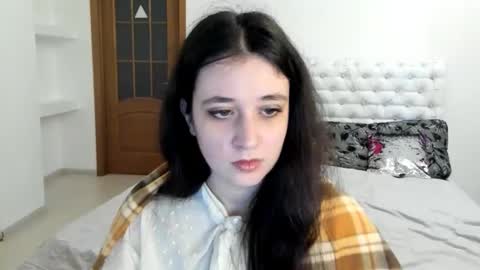 Snapshot of ginablum chatting on October 20, 2025, 7:53 am Kate online show from October 20, 2025, 7:53 am