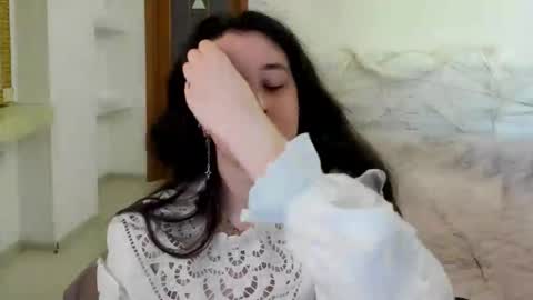 Kate online show from March 10, 2026, 10:20 am