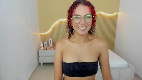 Snapshot of ginamorelo chatting on June 11, 2026, 1:31 pm G I A N A online show from June 11, 2026, 1:31 pm