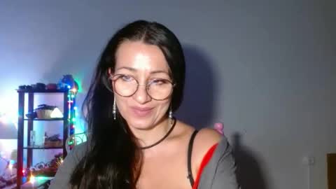 GinaONeon online show from October 20, 2025, 7:03 pm