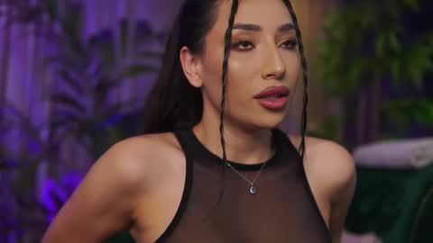 Gina online show from April 15, 2026, 7:43 pm