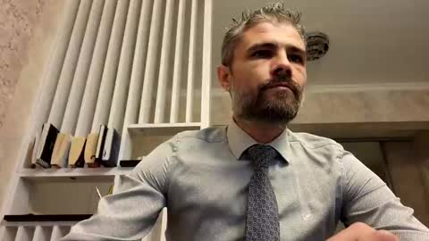 Gabriel online show from March 2, 2025, 2:10 pm