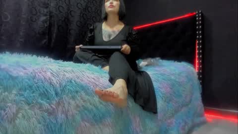 Miss online show from December 15, 2024, 1:02 am