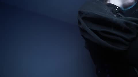        im expecting 350 thumbs up on my altar   online show from March 3, 2025, 10:10 pm