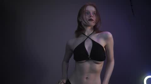        im expecting 350 thumbs up on my altar   online show from February 5, 2026, 10:14 pm