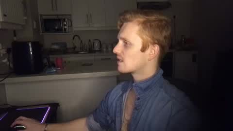 Jay online show from December 2, 2025, 1:33 am