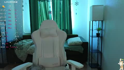 gingercute17 online show from April 2, 2026, 5:05 am