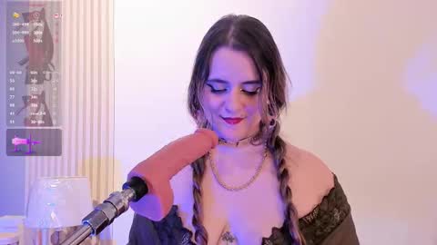 Ginna online show from November 25, 2025, 1:55 pm