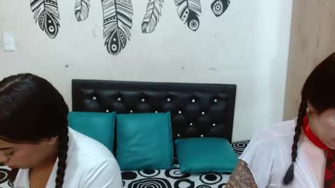 ginnifer_goodwin online show from December 31, 2024, 11:09 am