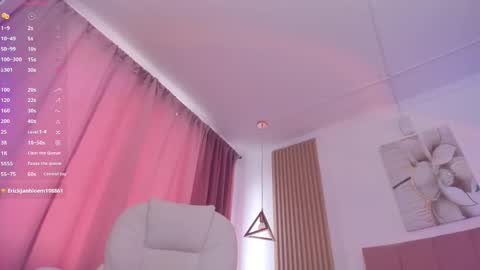 Kendall online show from February 20, 2025, 5:18 pm