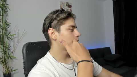 GioRusso online show from December 24, 2024, 9:00 pm