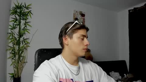 GioRusso online show from February 16, 2025, 11:16 pm