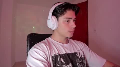 GioRusso online show from September 24, 2025, 6:00 pm