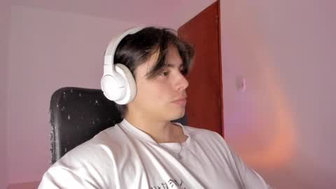 GioRusso online show from April 6, 2026, 6:31 pm