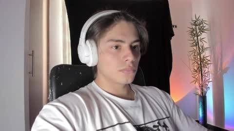 GioRusso online show from April 25, 2026, 7:55 pm