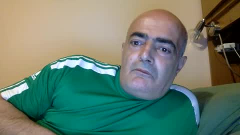 gioeste1 online show from April 20, 2026, 6:09 pm