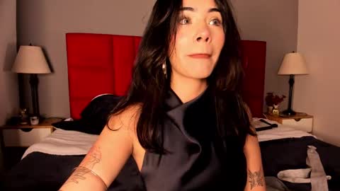 Giovanna  online show from September 21, 2025, 1:51 am