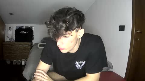 giovyyx online show from January 9, 2026, 8:50 am