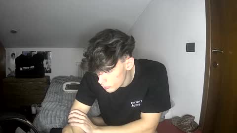 giovyyx online show from February 5, 2026, 1:05 pm