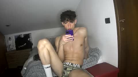 giovyyx online show from March 23, 2026, 10:25 pm