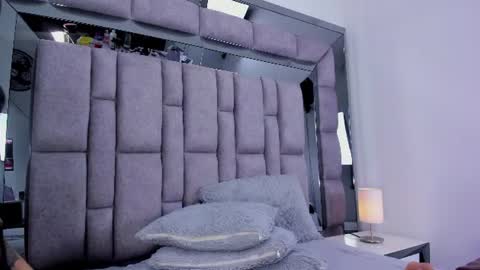 Snapshot of girl_gray chatting on June 28, 2026, 5:08 pm GIRL GRAY online show from June 28, 2026, 5:08 pm