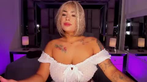 Snapshot of girl_gray chatting on July 23, 2026, 7:12 pm GIRL GRAY online show from July 23, 2026, 7:12 pm