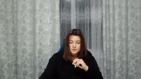 Snapshot of girl_leya chatting on January 30, 2025, 9:36 pm girl_leya online show from January 30, 2025, 9:36 pm