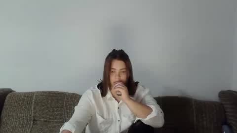 Snapshot of girl_leya chatting on September 10, 2025, 7:14 pm girl_leya online show from September 10, 2025, 7:14 pm