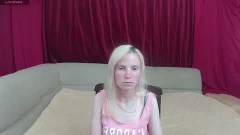 Katia online show from June 12, 2026, 2:27 pm