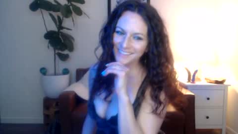 Snapshot of girlnexxxdoor chatting on March 29, 2026, 2:55 am Girlnexxxdoor online show from March 29, 2026, 2:55 am