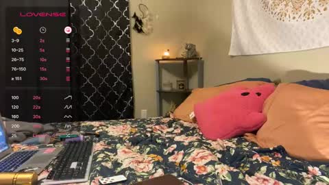 Camille online show from March 11, 2025, 11:26 pm