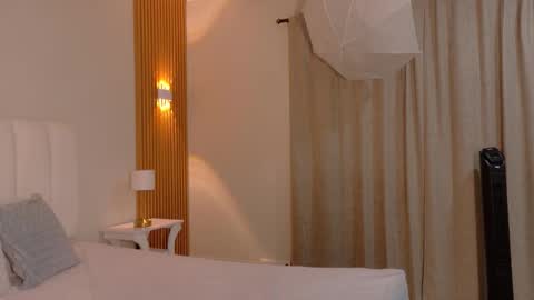 girlpinkxx online show from March 23, 2026, 3:10 am