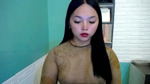 Snapshot of girlthatuneedxxx chatting on April 4, 2026, 1:59 am Rhaine online show from April 4, 2026, 1:59 am