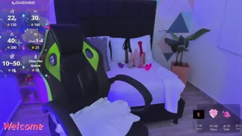 Gisella online show from April 6, 2026, 12:28 pm