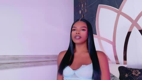 Snapshot of gisela_valencia chatting on May 25, 2026, 12:44 pm gisela_valencia online show from May 25, 2026, 12:44 pm