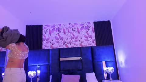 Snapshot of giselamaru chatting on February 9, 2025, 10:20 am online show from February 9, 2025, 10:20 am