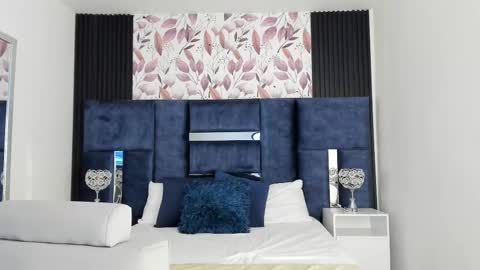 Snapshot of giselamaru chatting on February 16, 2025, 10:43 am online show from February 16, 2025, 10:43 am