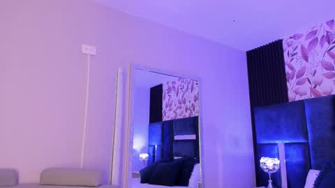 Snapshot of giselamaru chatting on March 4, 2025, 10:46 am online show from March 4, 2025, 10:46 am