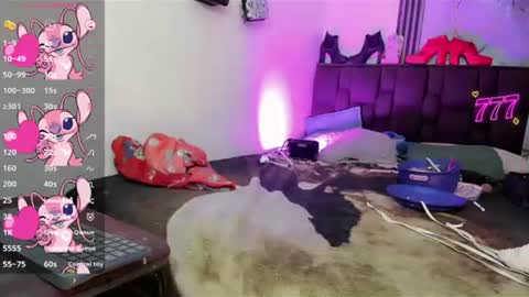 Snapshot of gisele_fox chatting on June 20, 2026, 7:27 pm Gisel online show from June 20, 2026, 7:27 pm