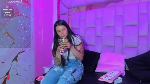 gisell_squirt online show from May 14, 2026, 12:23 pm