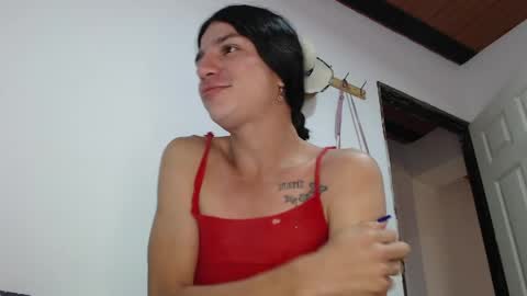 Gisella online show from April 13, 2026, 3:28 pm