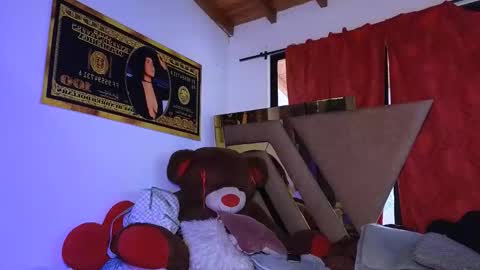 Snapshot of giselreyes1 chatting on April 20, 2026, 6:53 pm . Gisel Reyes . online show from April 20, 2026, 6:53 pm