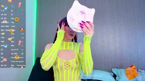 Gigi  online show from November 21, 2025, 11:09 am