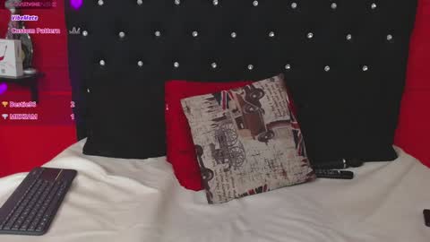 Gissell Saenz online show from February 8, 2025, 1:11 am