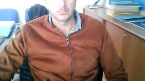 giuseppevai1 online show from October 11, 2025, 9:52 am
