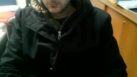 giuseppevai1 online show from February 17, 2026, 6:58 pm