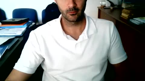 Snapshot of giuseppevai1 chatting on June 6, 2026, 9:47 am giuseppevai1 online show from June 6, 2026, 9:47 am