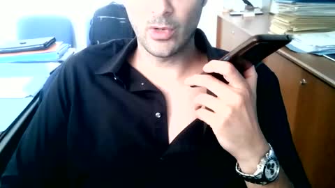 Snapshot of giuseppevai1 chatting on June 18, 2026, 11:03 am giuseppevai1 online show from June 18, 2026, 11:03 am