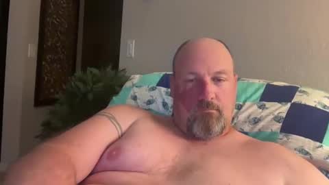 Snapshot of giveitup193 chatting on December 15, 2024, 2:41 am giveitup193 online show from December 15, 2024, 2:41 am