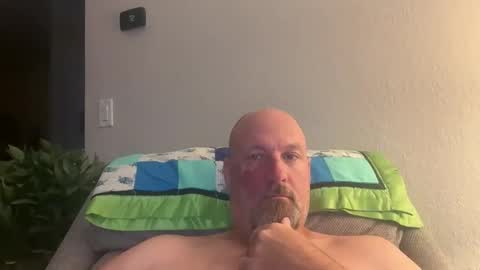 Snapshot of giveitup193 chatting on May 3, 2026, 1:00 am giveitup193 online show from May 3, 2026, 1:00 am